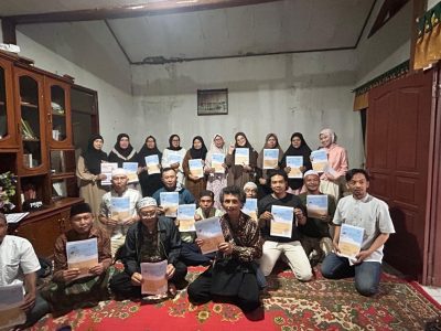 Santri Baitur Rohman Belajar Hidup Bersih, Tim PKM FK Unisba Turun Langsung ke Pesantren