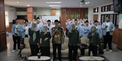 Ta’aruf PSPPA Angkatan IX Unisba, Rektor Tekankan Pentingnya Apoteker Unggul dan Berakhlak Islami